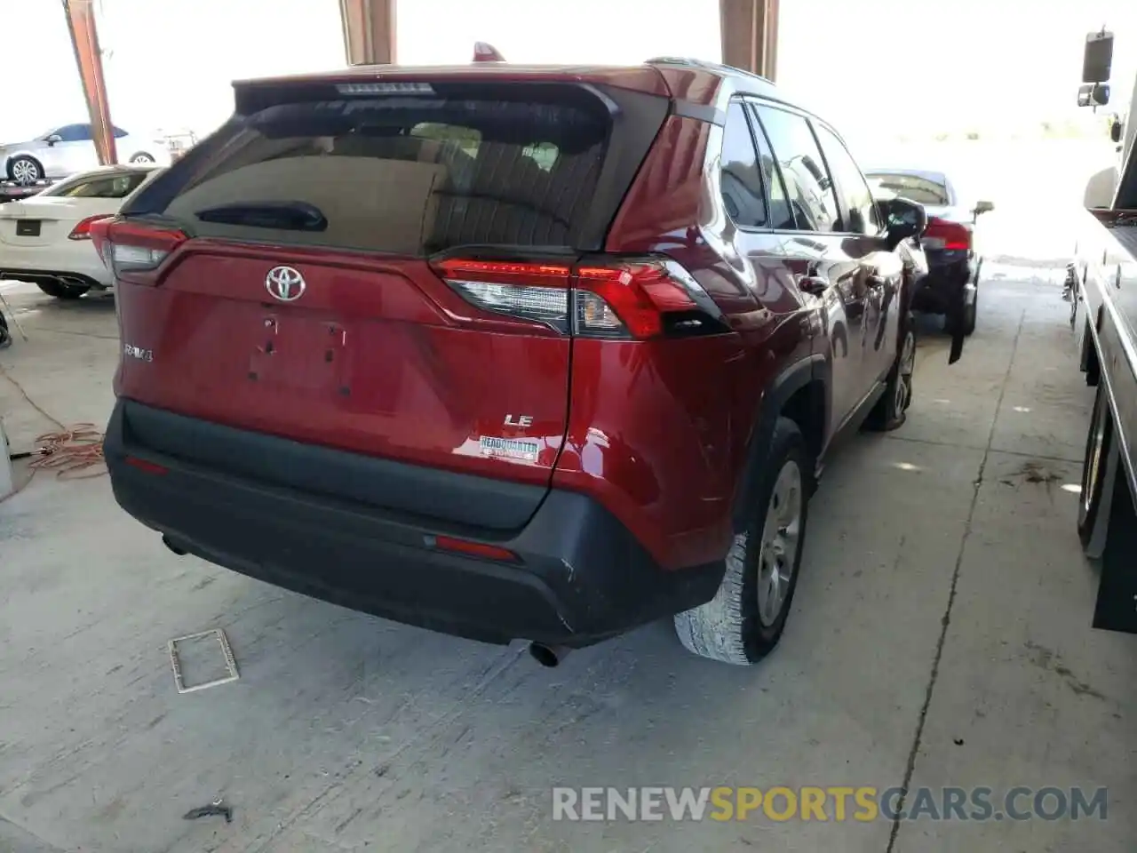 4 Photograph of a damaged car 2T3H1RFV4KC007251 TOYOTA RAV4 2019