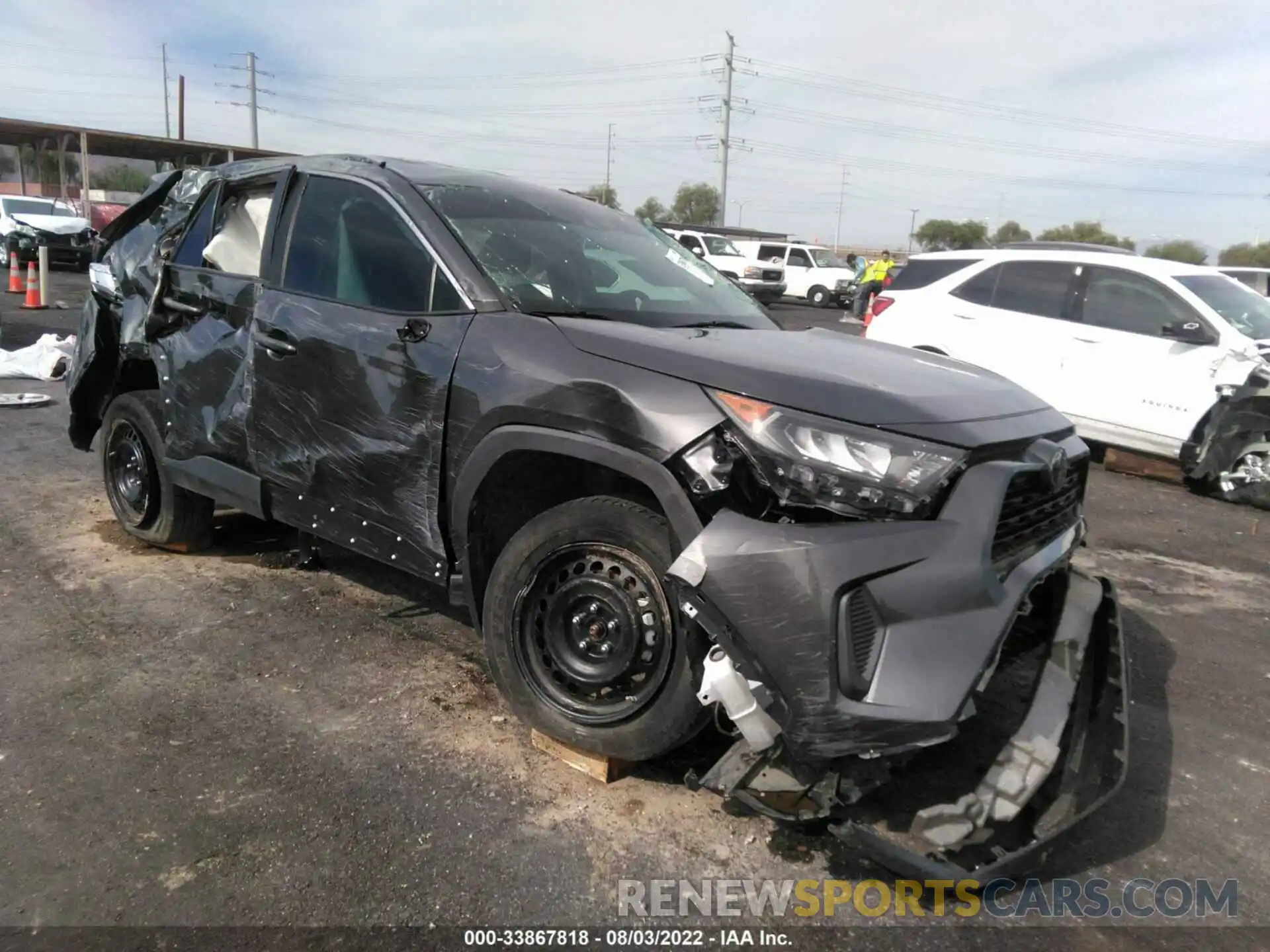 1 Photograph of a damaged car 2T3H1RFV4KC007959 TOYOTA RAV4 2019