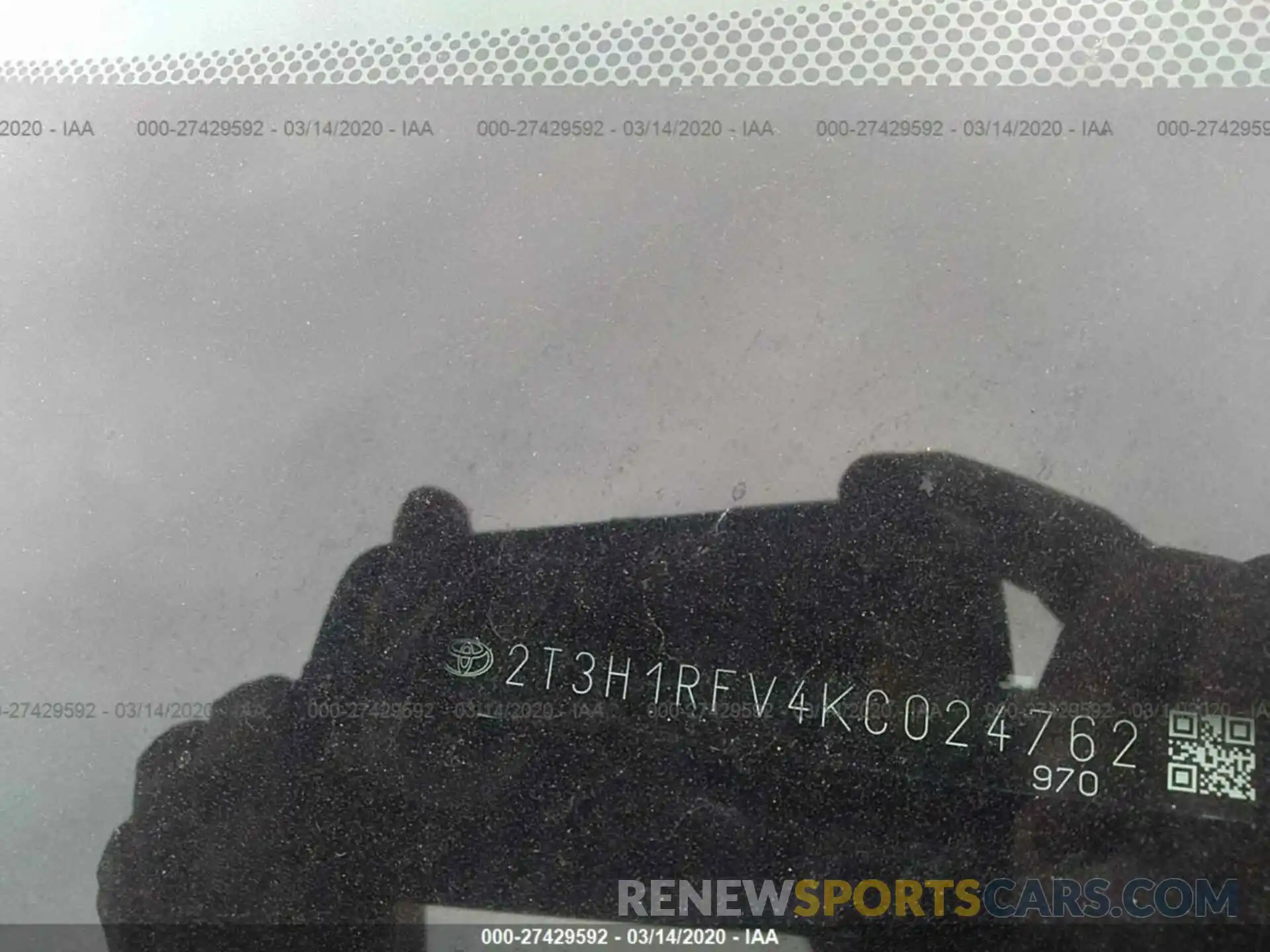 9 Photograph of a damaged car 2T3H1RFV4KC024762 TOYOTA RAV4 2019