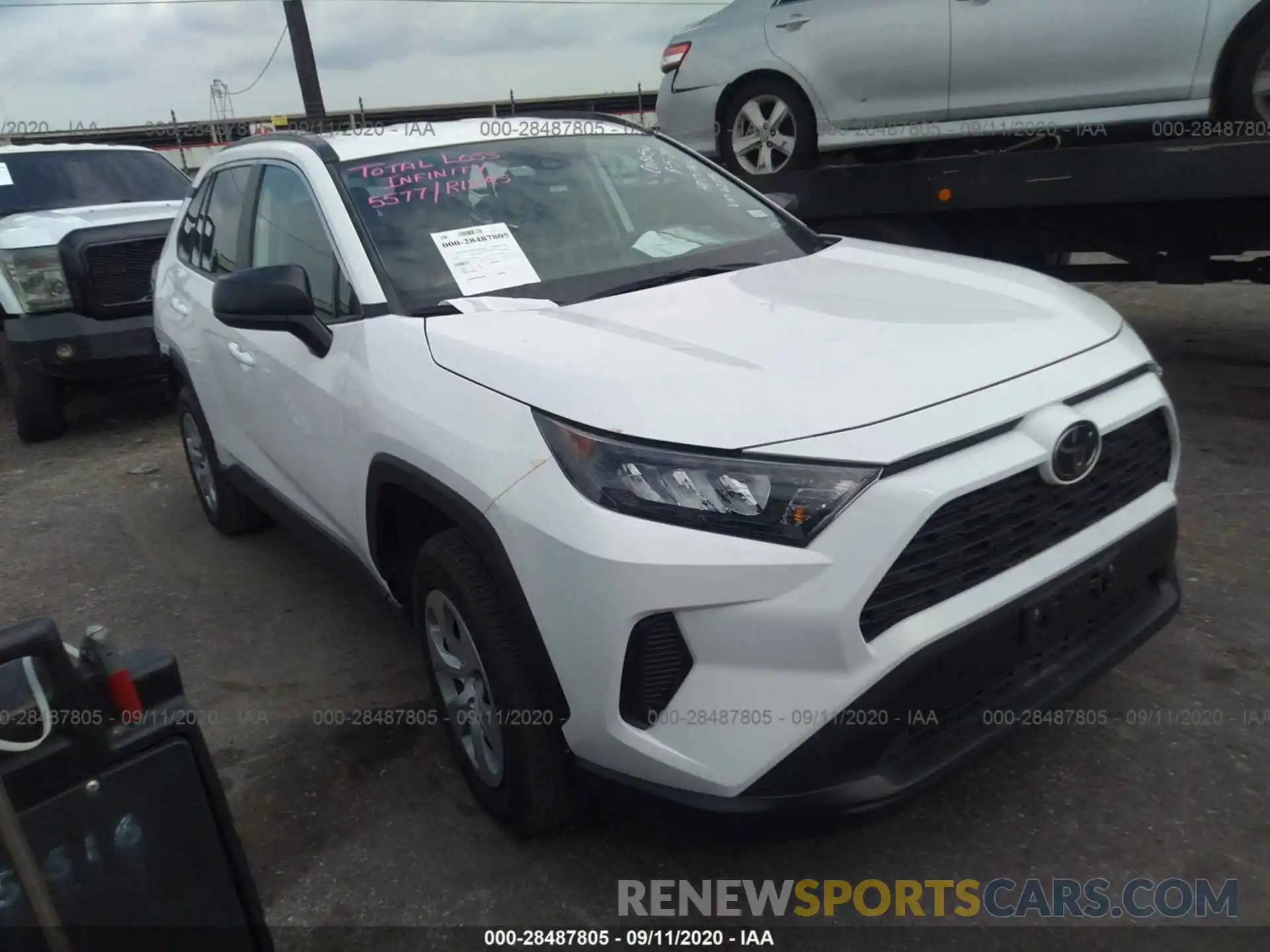 1 Photograph of a damaged car 2T3H1RFV4KC026205 TOYOTA RAV4 2019