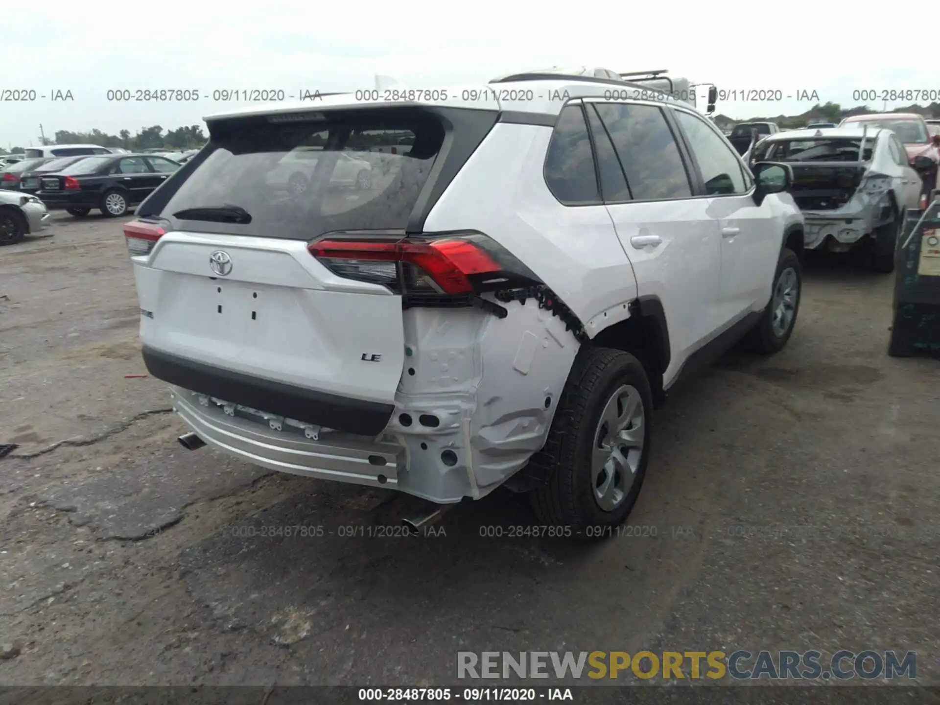 4 Фотография поврежденного автомобиля 2T3H1RFV4KC026205 TOYOTA RAV4 2019