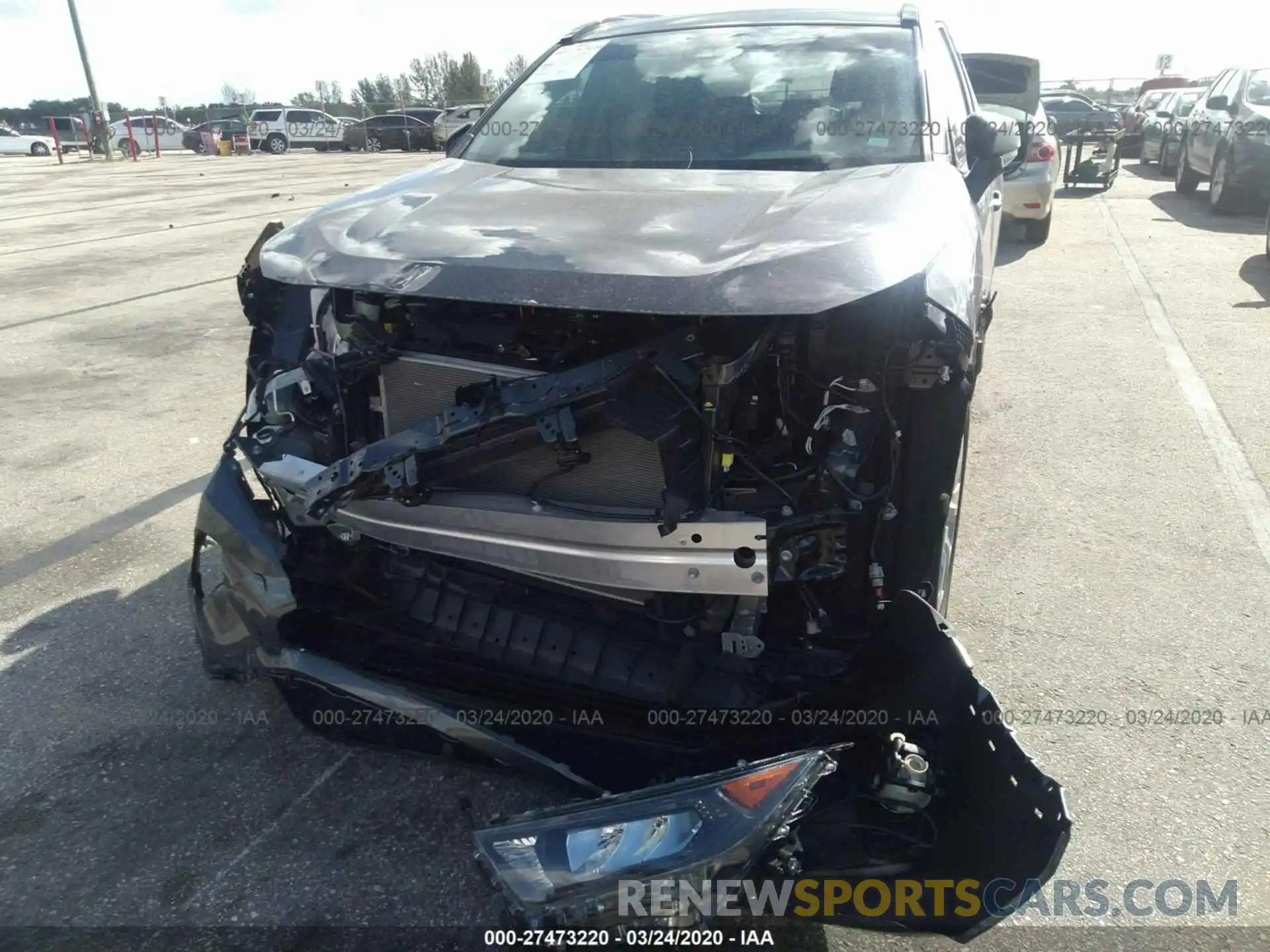 6 Photograph of a damaged car 2T3H1RFV4KC029475 TOYOTA RAV4 2019