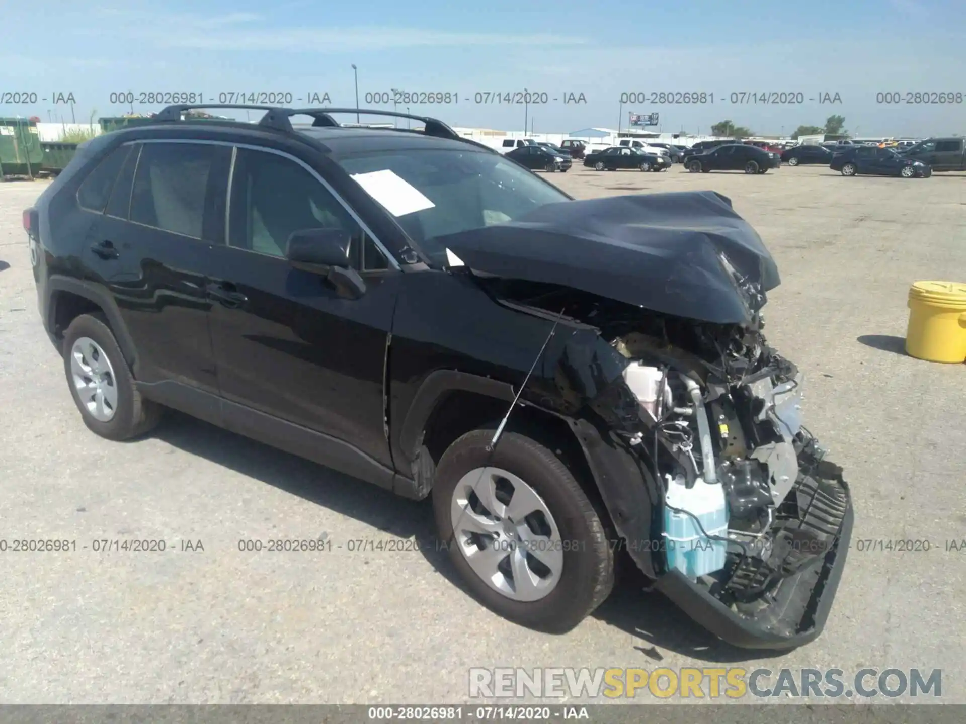 1 Photograph of a damaged car 2T3H1RFV4KC029671 TOYOTA RAV4 2019