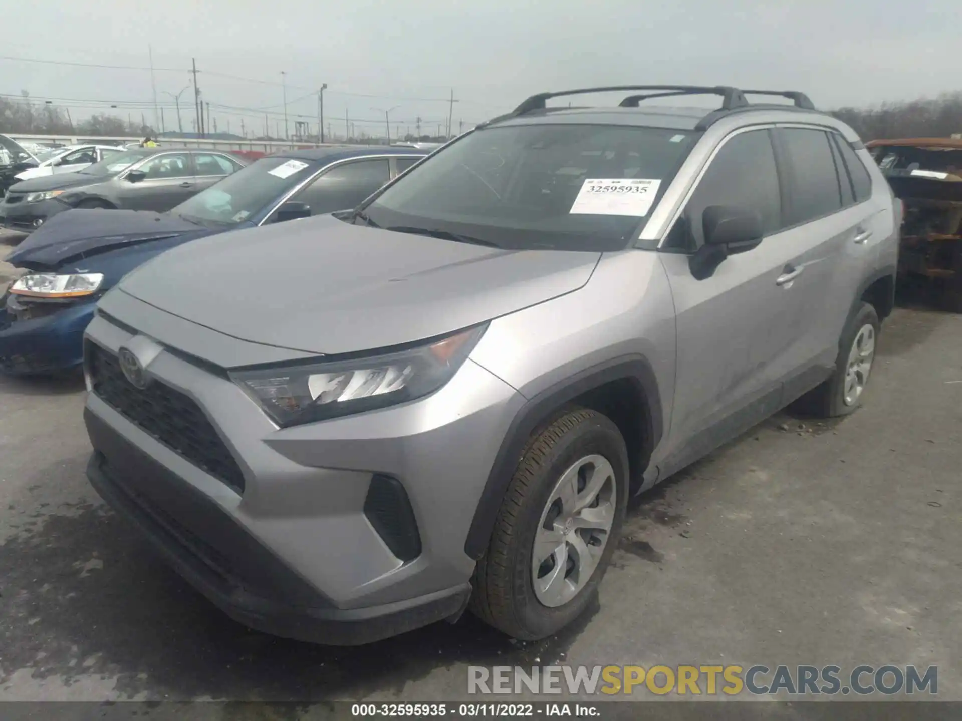 2 Фотография поврежденного автомобиля 2T3H1RFV4KC030321 TOYOTA RAV4 2019