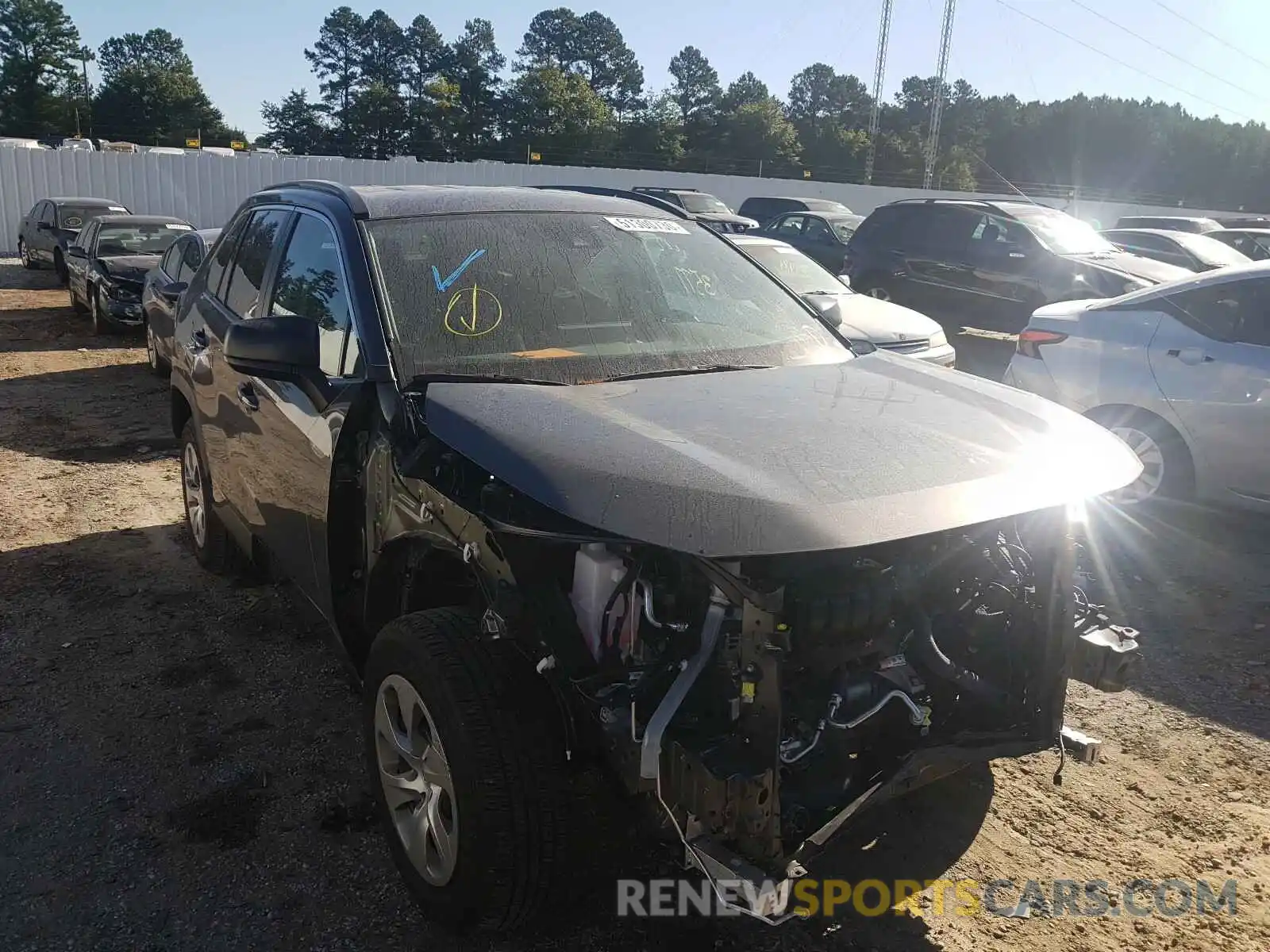 1 Photograph of a damaged car 2T3H1RFV4KC032165 TOYOTA RAV4 2019