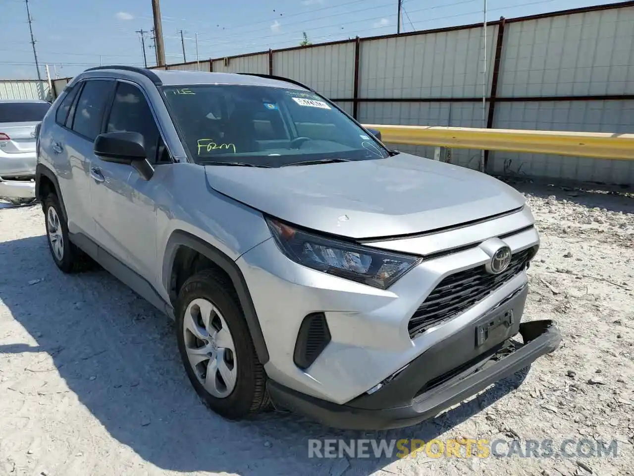 1 Фотография поврежденного автомобиля 2T3H1RFV4KC032649 TOYOTA RAV4 2019