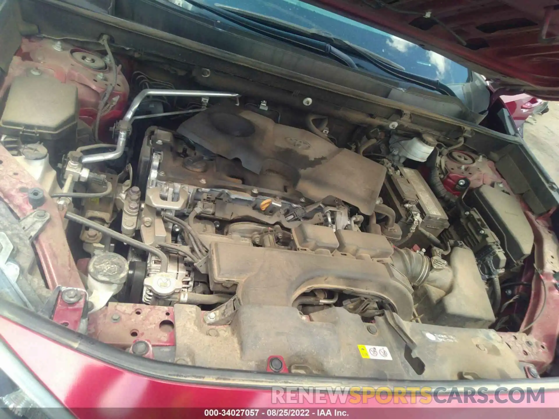 10 Photograph of a damaged car 2T3H1RFV4KW008673 TOYOTA RAV4 2019