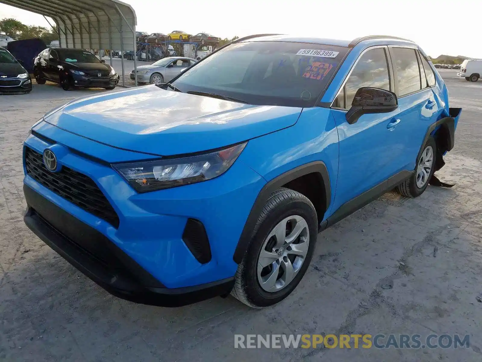 2 Photograph of a damaged car 2T3H1RFV4KW011928 TOYOTA RAV4 2019