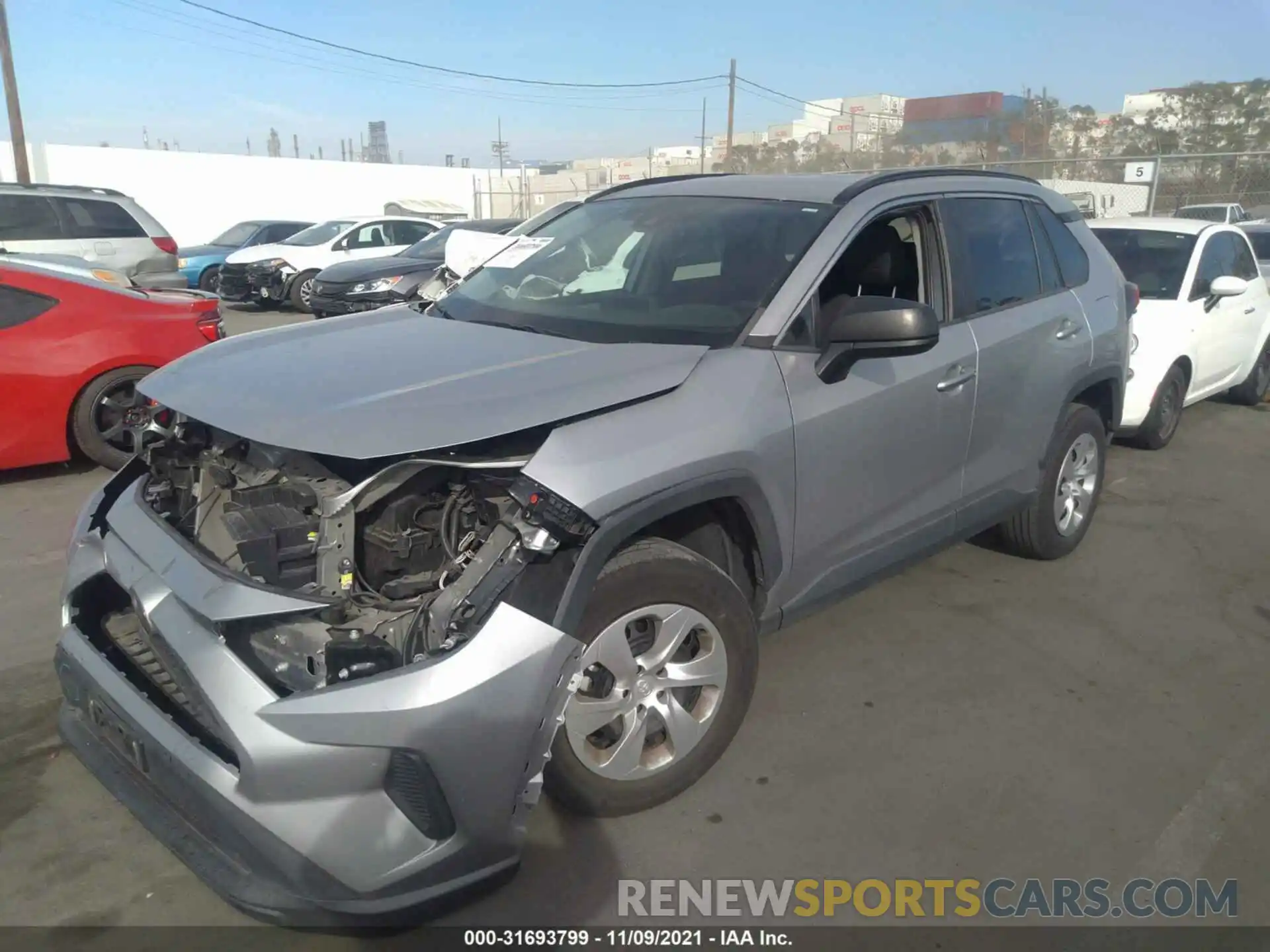 2 Фотография поврежденного автомобиля 2T3H1RFV4KW021889 TOYOTA RAV4 2019