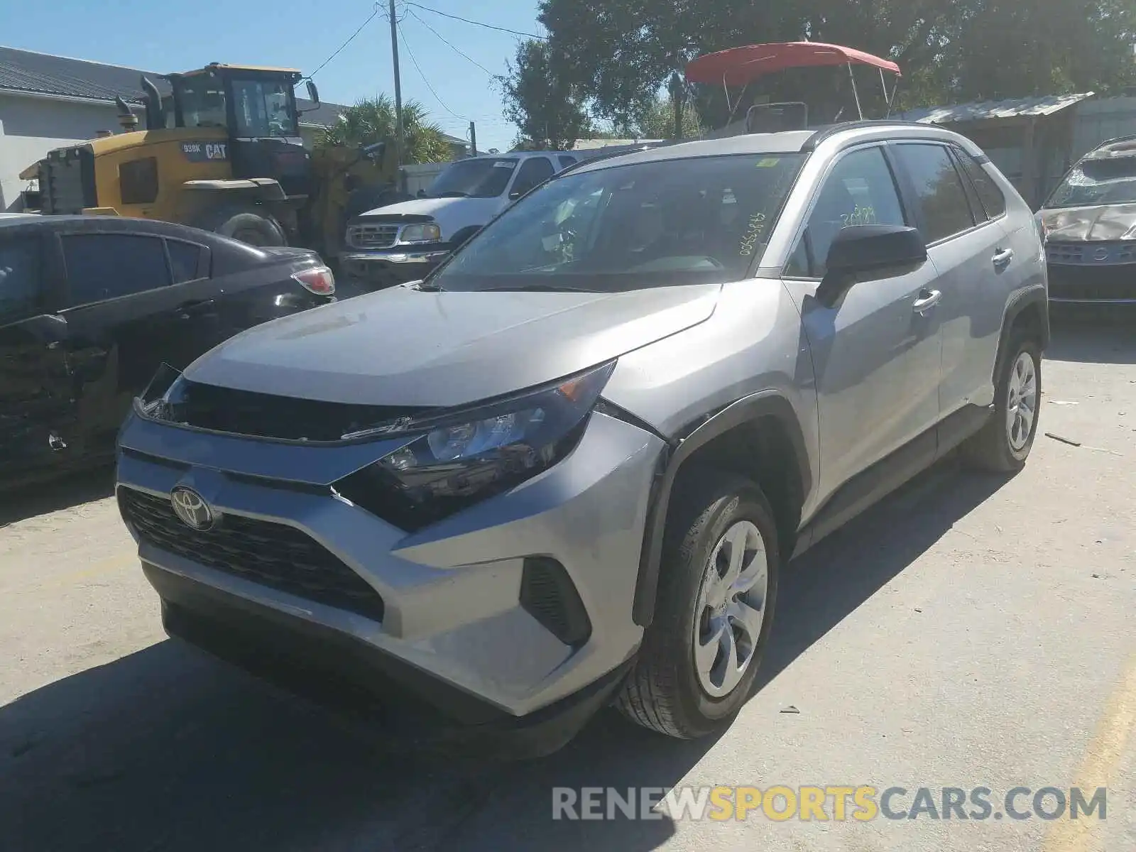 2 Photograph of a damaged car 2T3H1RFV4KW025456 TOYOTA RAV4 2019