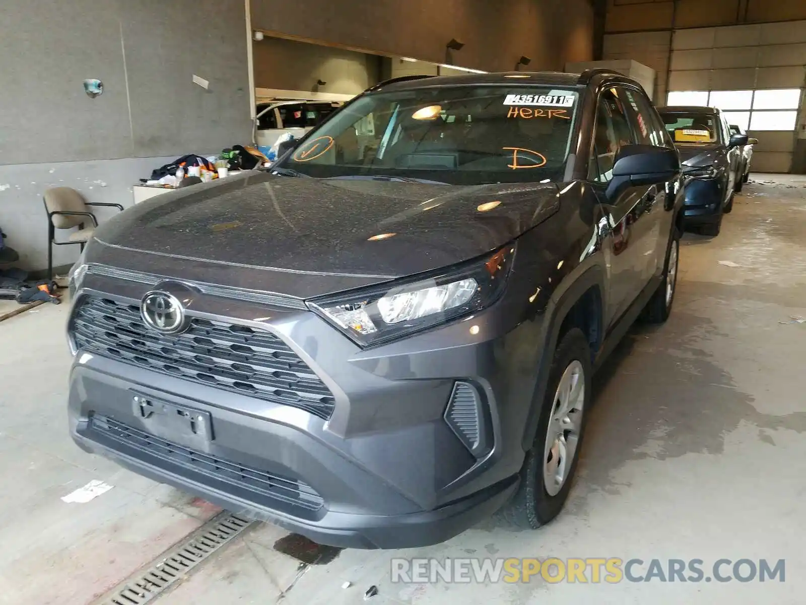 2 Фотография поврежденного автомобиля 2T3H1RFV4KW027479 TOYOTA RAV4 2019