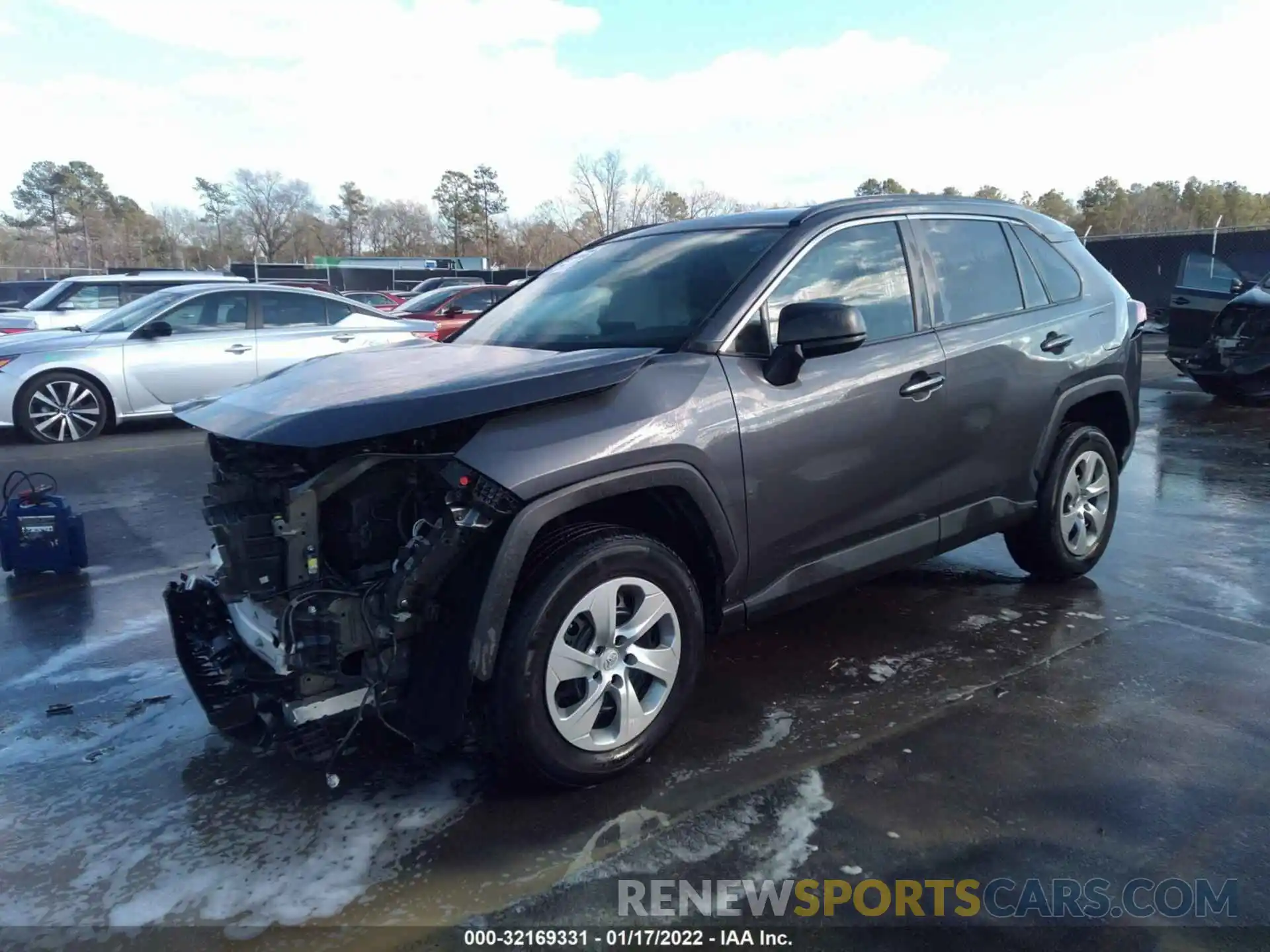 2 Photograph of a damaged car 2T3H1RFV4KW031760 TOYOTA RAV4 2019