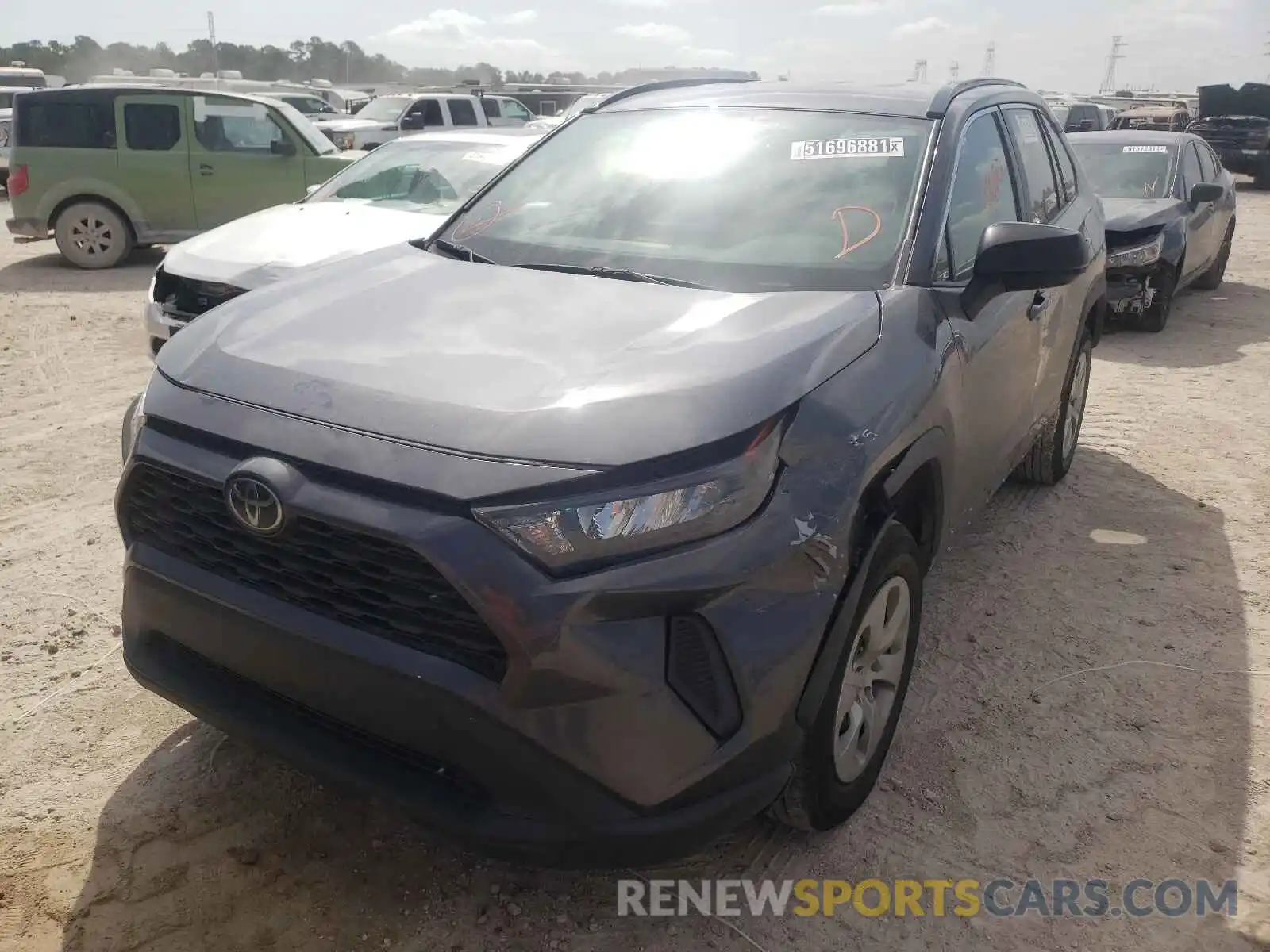 2 Photograph of a damaged car 2T3H1RFV4KW033010 TOYOTA RAV4 2019