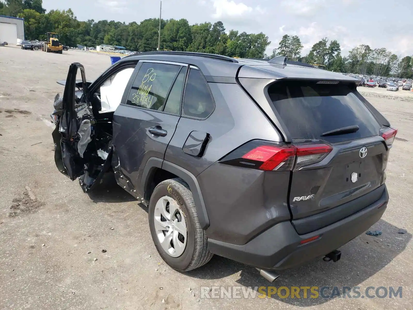 3 Photograph of a damaged car 2T3H1RFV4KW035226 TOYOTA RAV4 2019