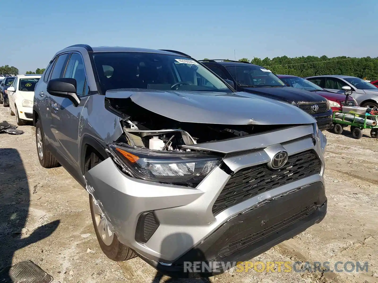 1 Photograph of a damaged car 2T3H1RFV4KW035310 TOYOTA RAV4 2019