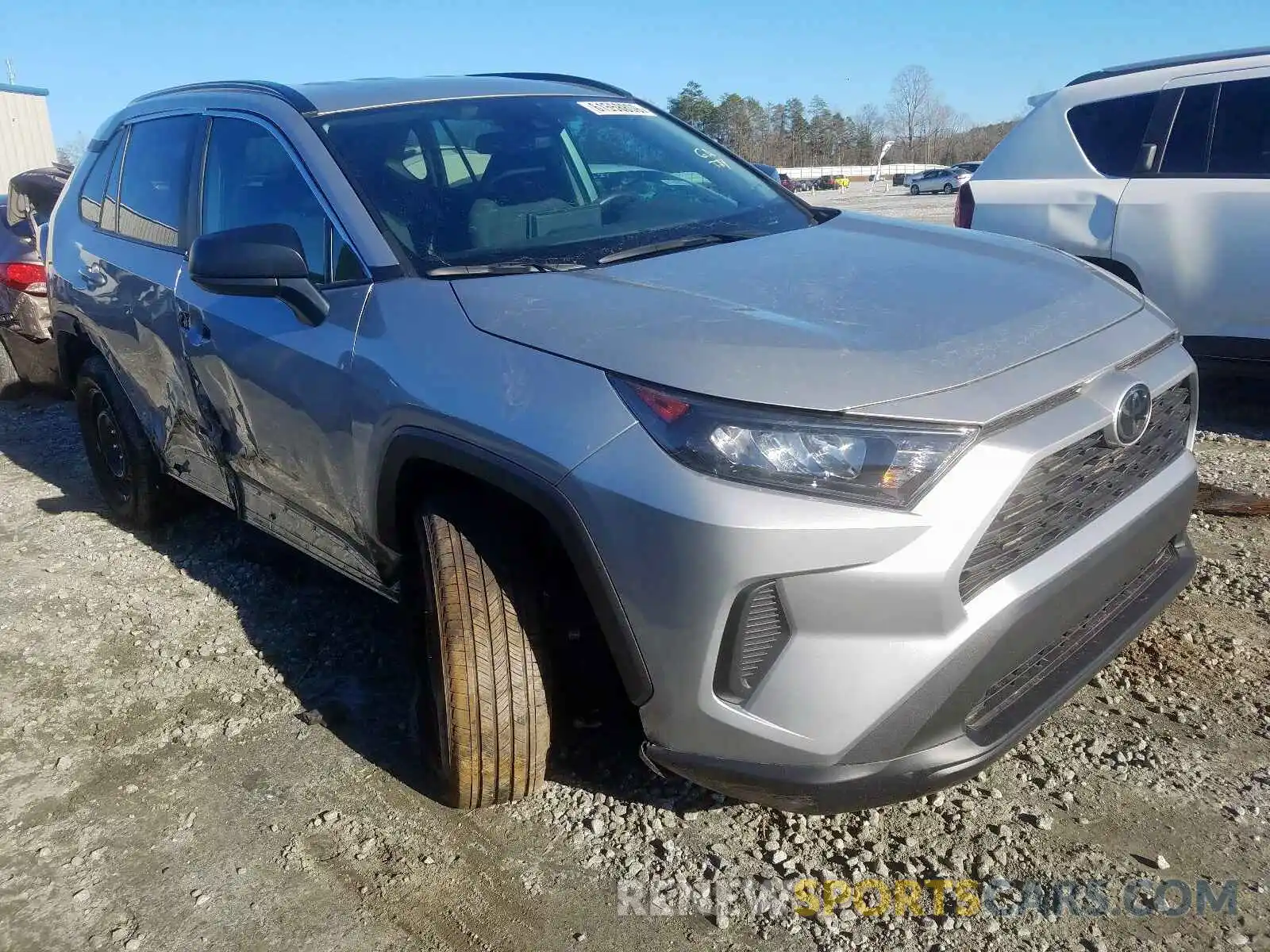 1 Photograph of a damaged car 2T3H1RFV4KW035369 TOYOTA RAV4 2019