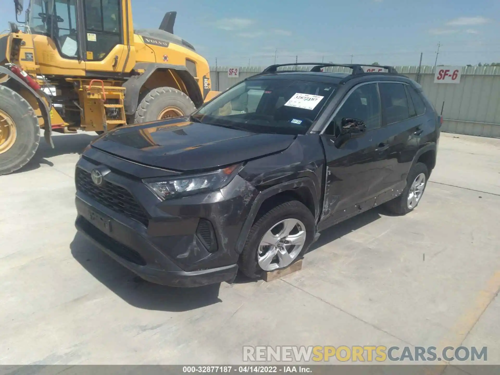 2 Фотография поврежденного автомобиля 2T3H1RFV4KW036361 TOYOTA RAV4 2019