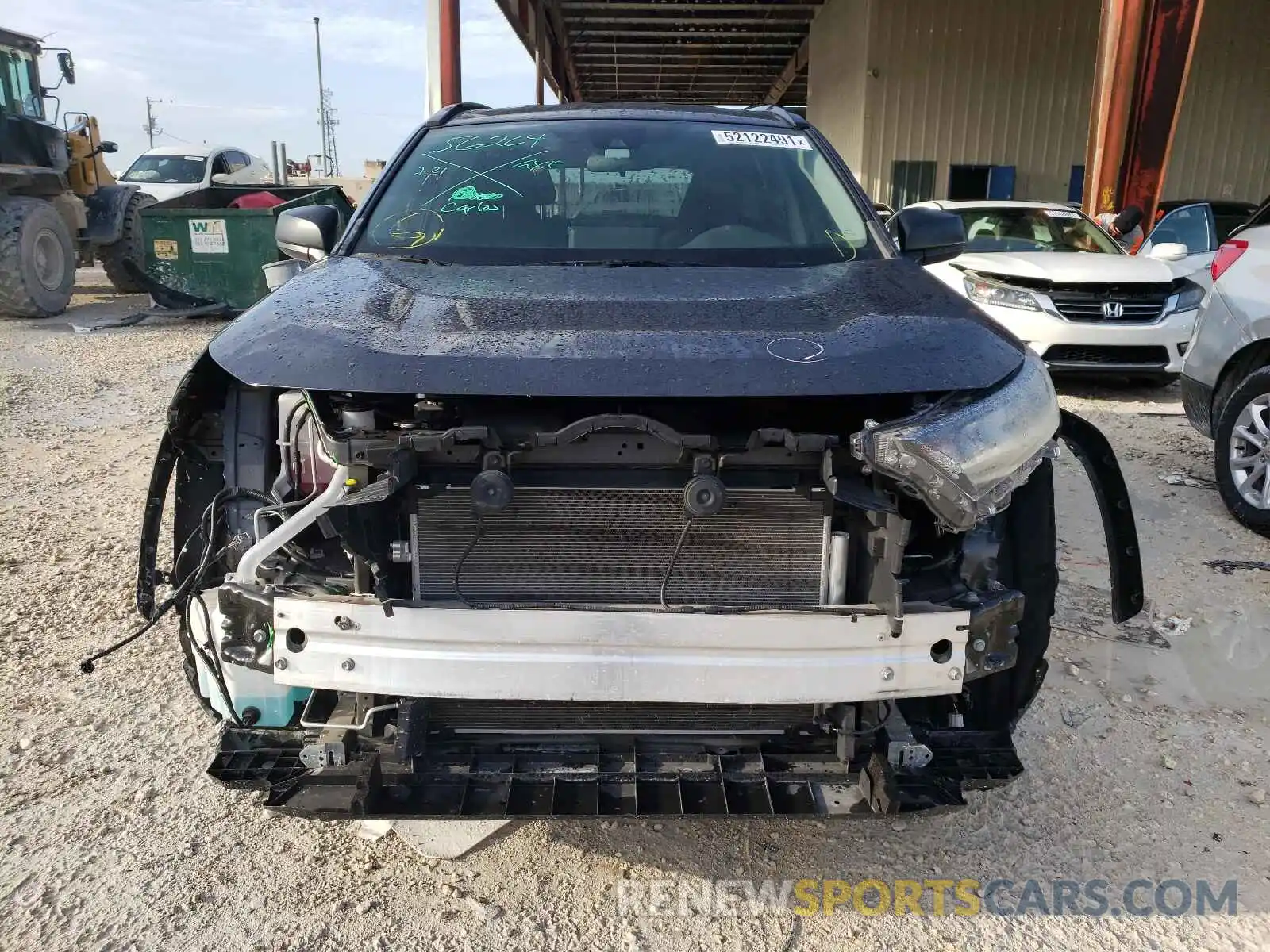 9 Photograph of a damaged car 2T3H1RFV4KW038014 TOYOTA RAV4 2019