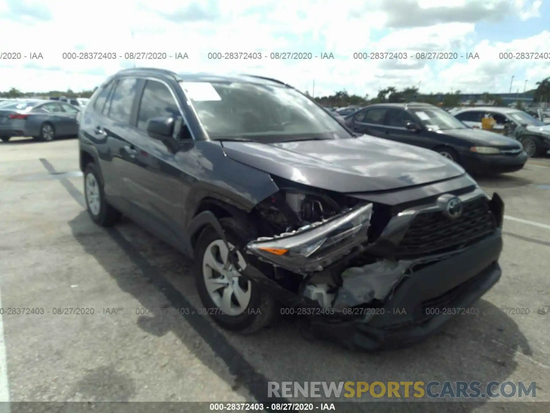 1 Photograph of a damaged car 2T3H1RFV4KW038725 TOYOTA RAV4 2019