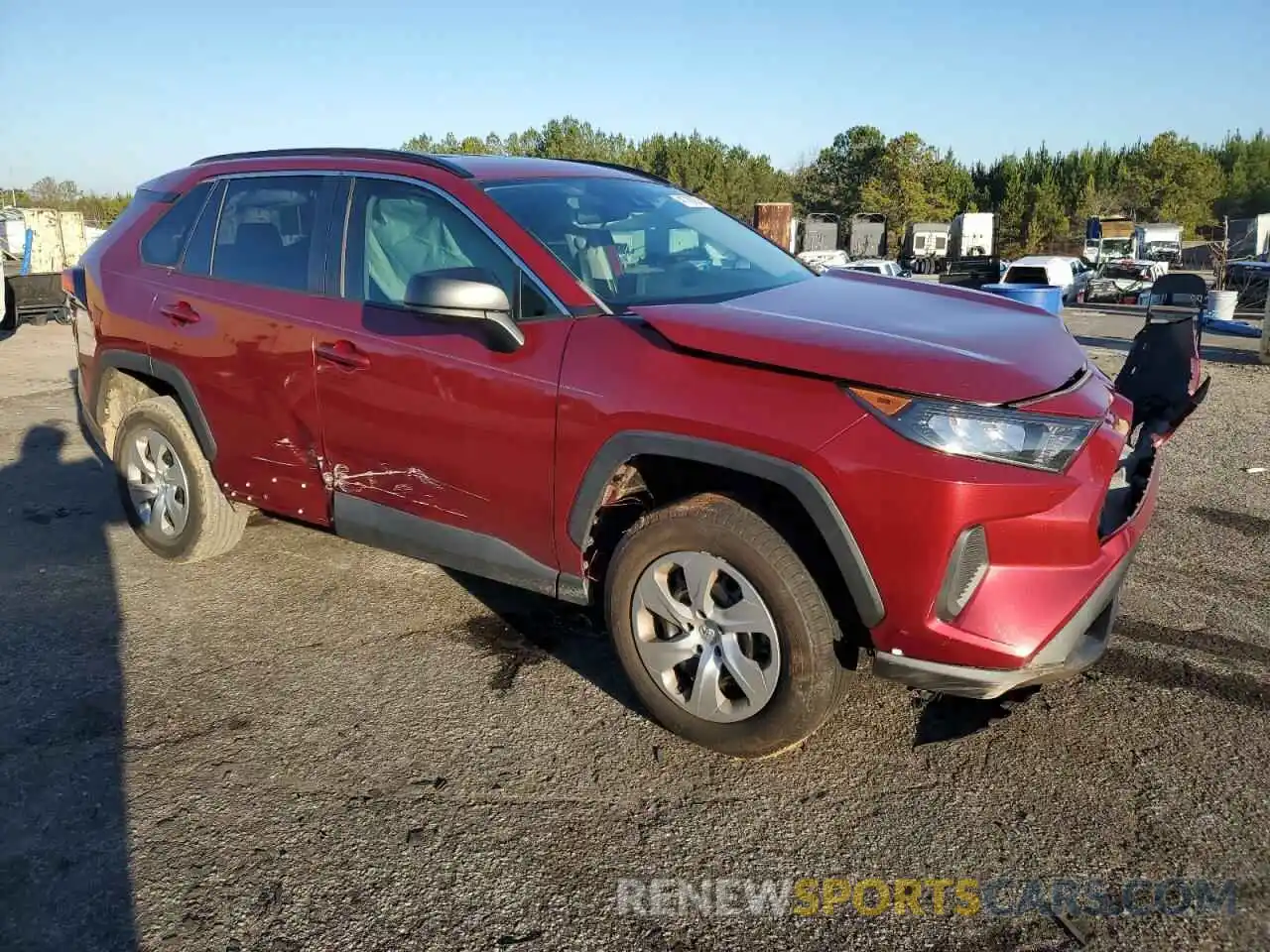 4 Photograph of a damaged car 2T3H1RFV4KW041057 TOYOTA RAV4 2019