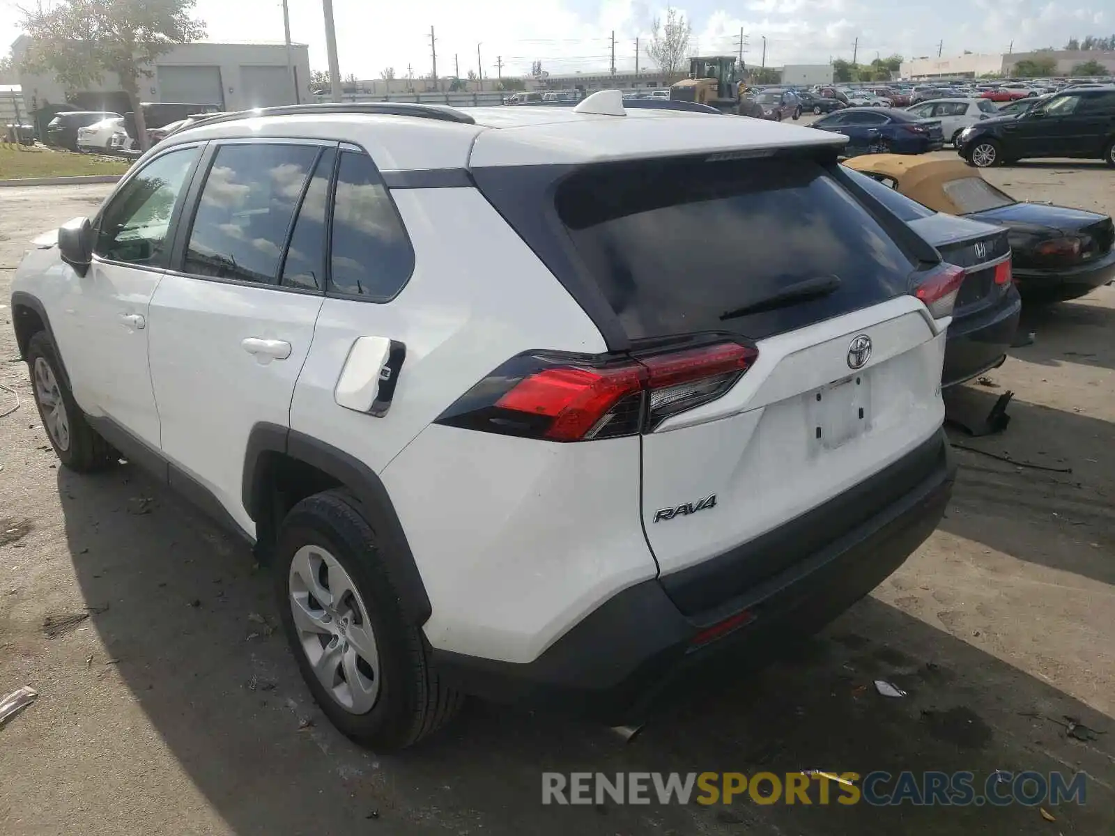 3 Photograph of a damaged car 2T3H1RFV4KW048509 TOYOTA RAV4 2019