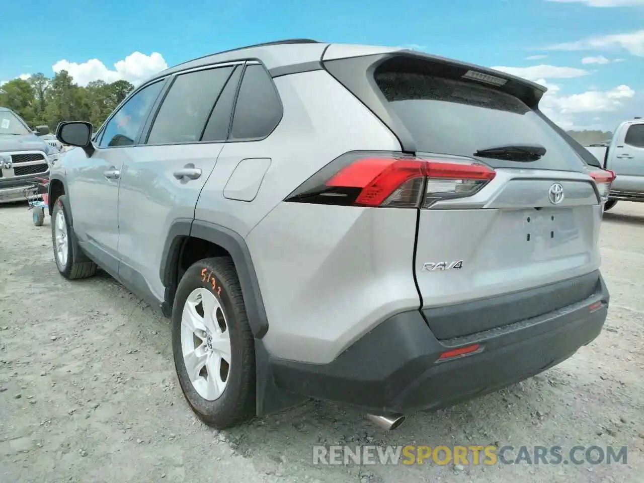 3 Photograph of a damaged car 2T3H1RFV4KW051930 TOYOTA RAV4 2019