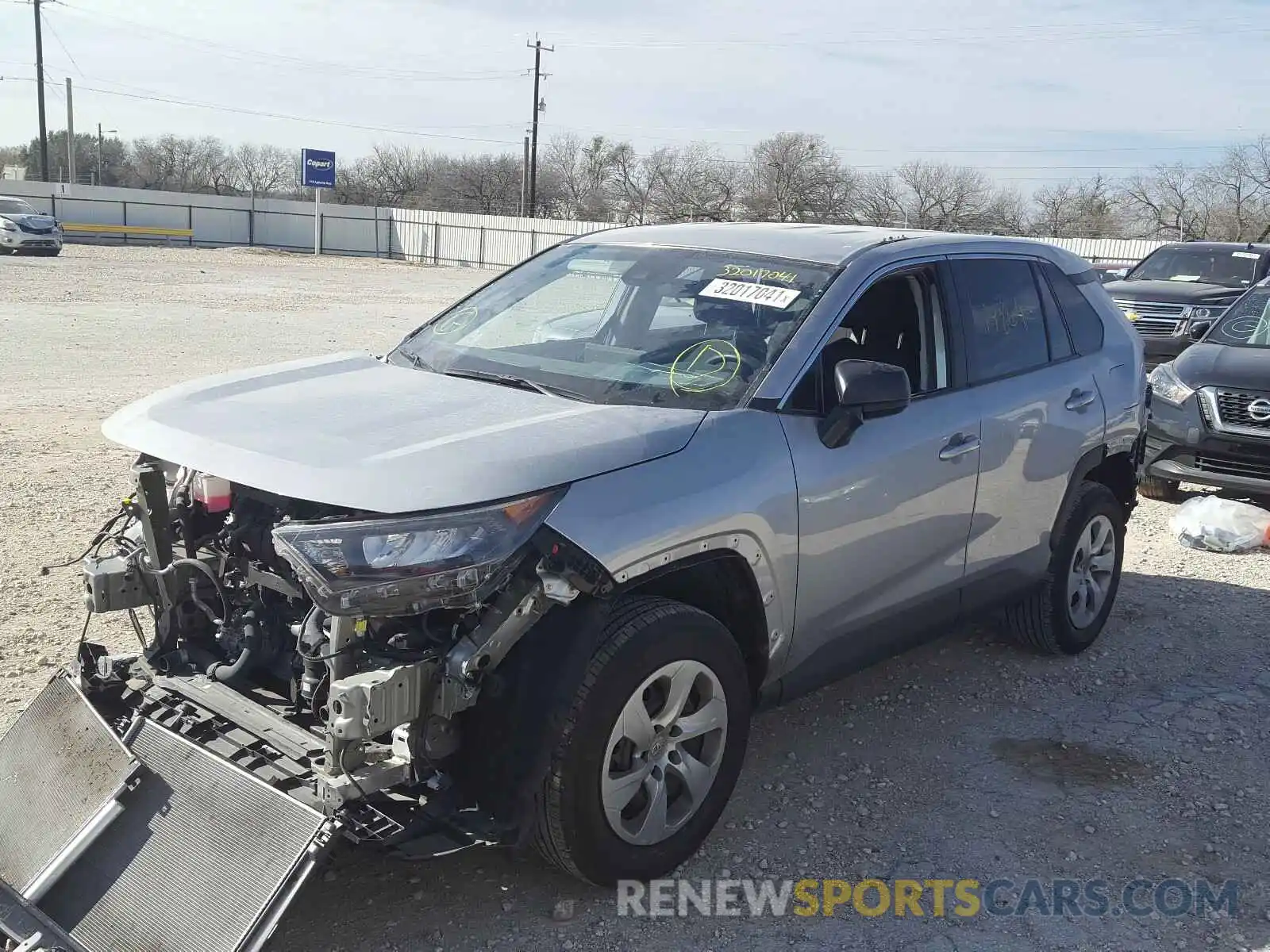 2 Photograph of a damaged car 2T3H1RFV4KW057324 TOYOTA RAV4 2019