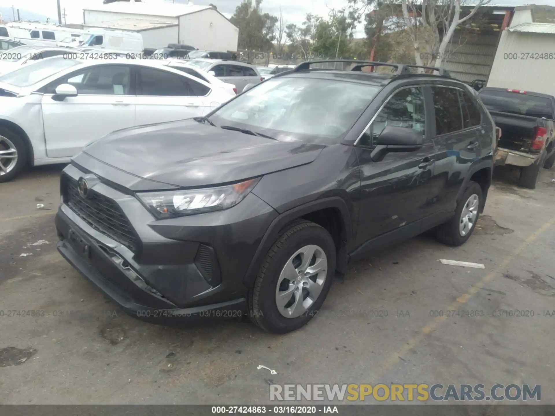 2 Photograph of a damaged car 2T3H1RFV5KC012118 TOYOTA RAV4 2019