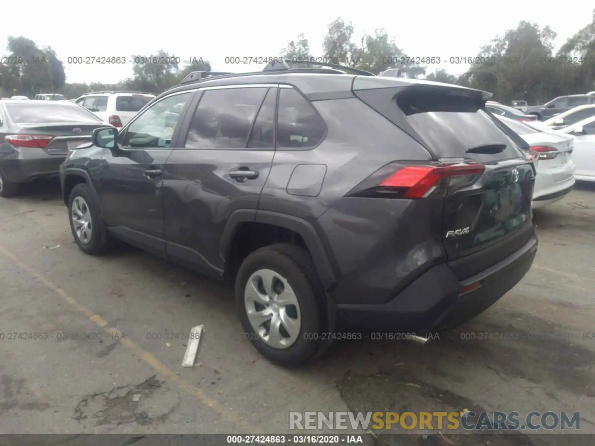 3 Фотография поврежденного автомобиля 2T3H1RFV5KC012118 TOYOTA RAV4 2019