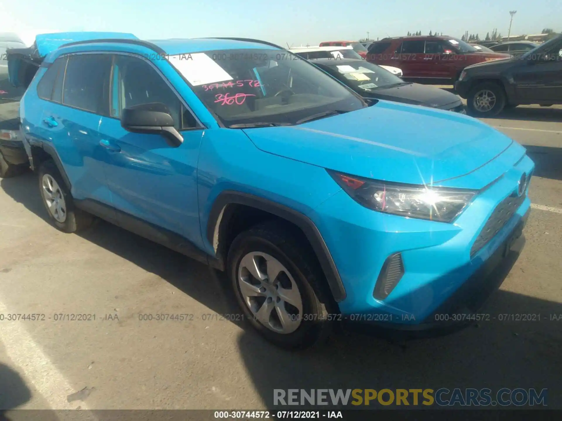 1 Фотография поврежденного автомобиля 2T3H1RFV5KC022177 TOYOTA RAV4 2019