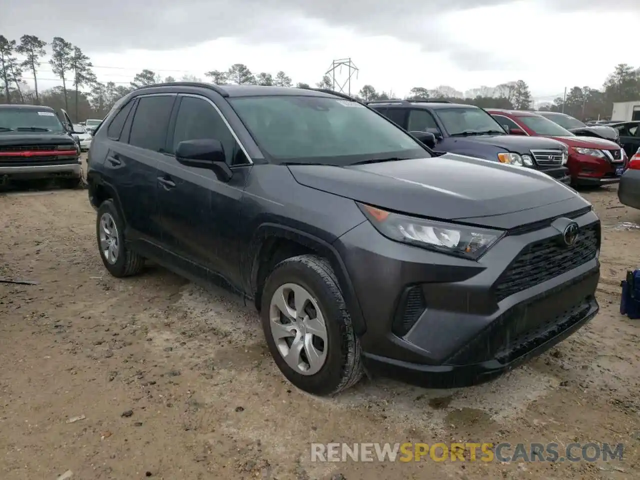 1 Photograph of a damaged car 2T3H1RFV5KC028920 TOYOTA RAV4 2019