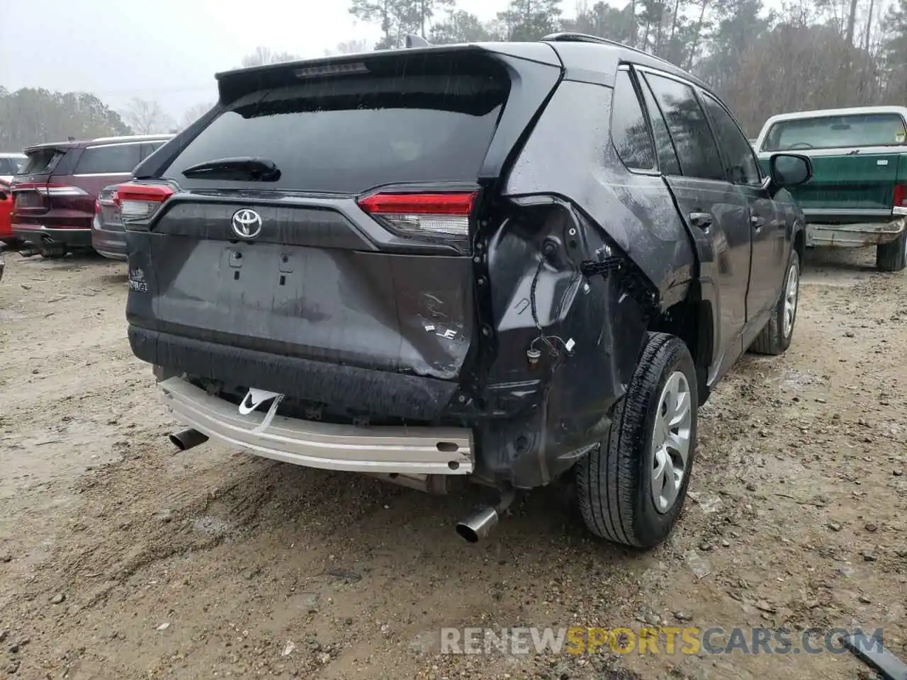 9 Photograph of a damaged car 2T3H1RFV5KC028920 TOYOTA RAV4 2019