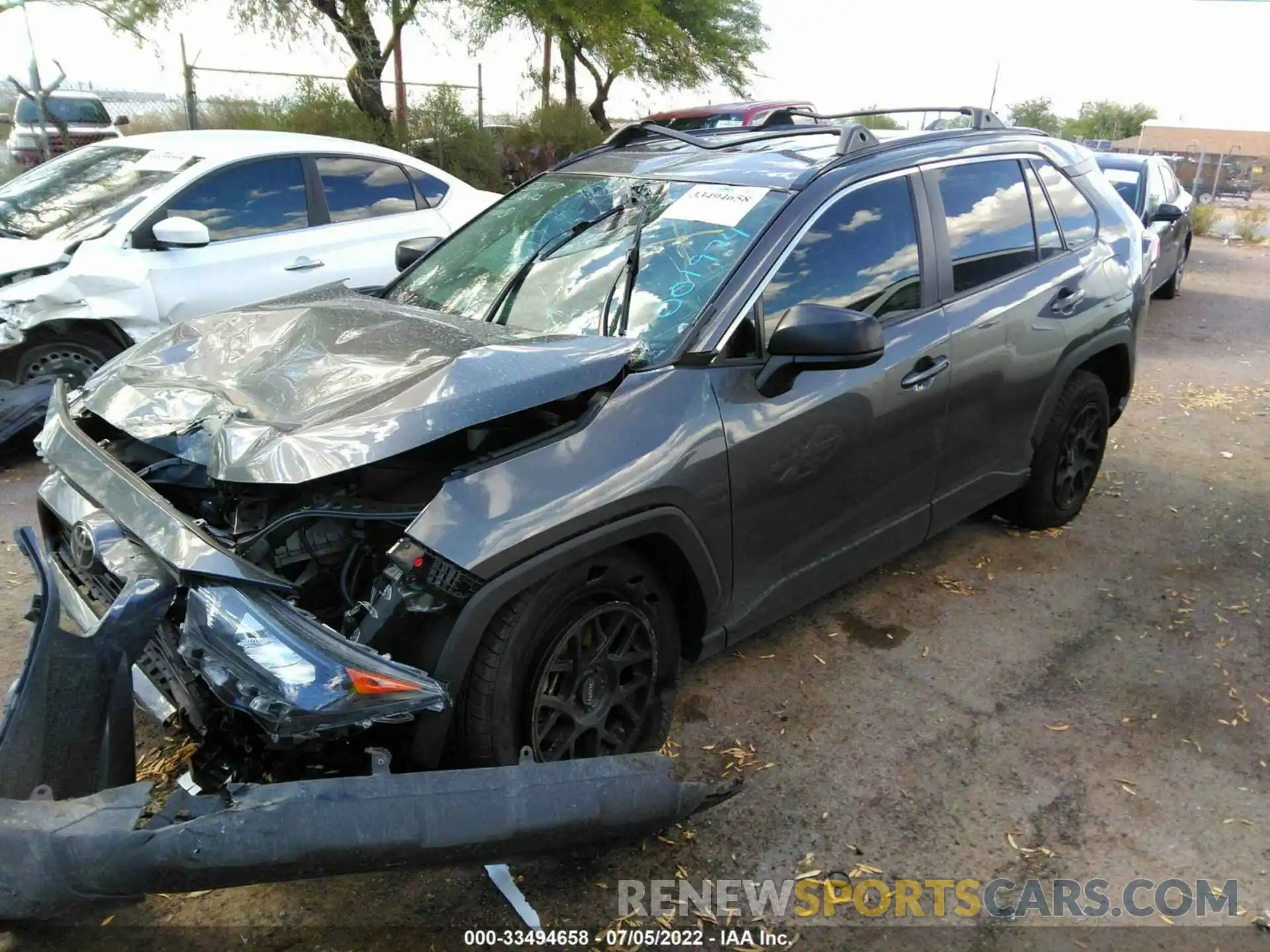 2 Photograph of a damaged car 2T3H1RFV5KW001974 TOYOTA RAV4 2019