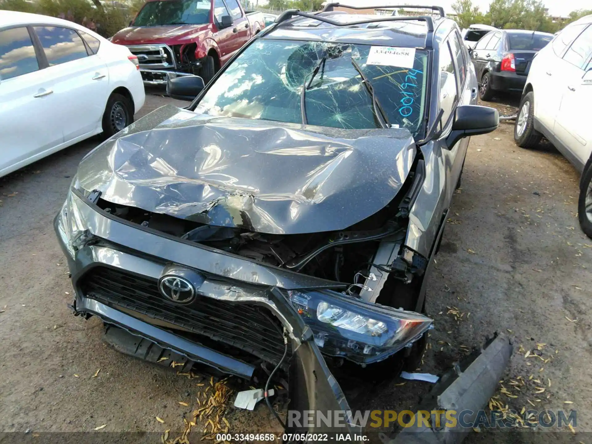 6 Photograph of a damaged car 2T3H1RFV5KW001974 TOYOTA RAV4 2019