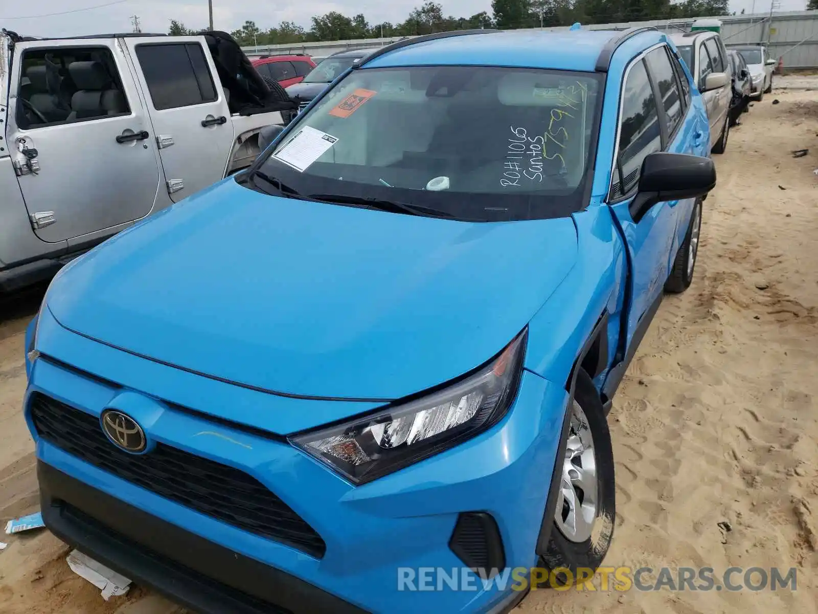 2 Photograph of a damaged car 2T3H1RFV5KW007483 TOYOTA RAV4 2019