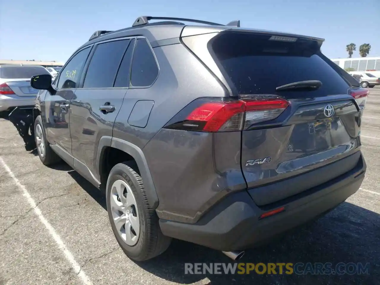 3 Photograph of a damaged car 2T3H1RFV5KW009718 TOYOTA RAV4 2019