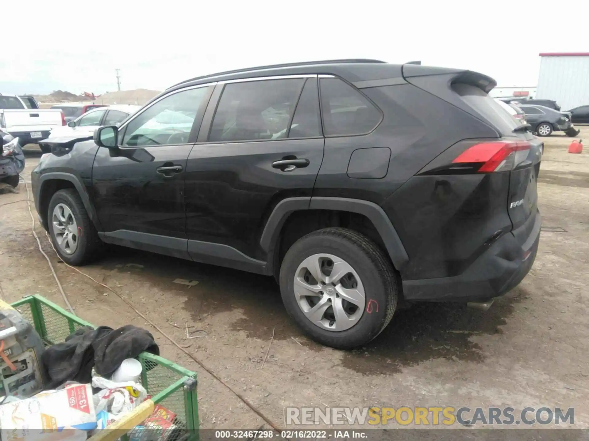 3 Фотография поврежденного автомобиля 2T3H1RFV5KW013106 TOYOTA RAV4 2019