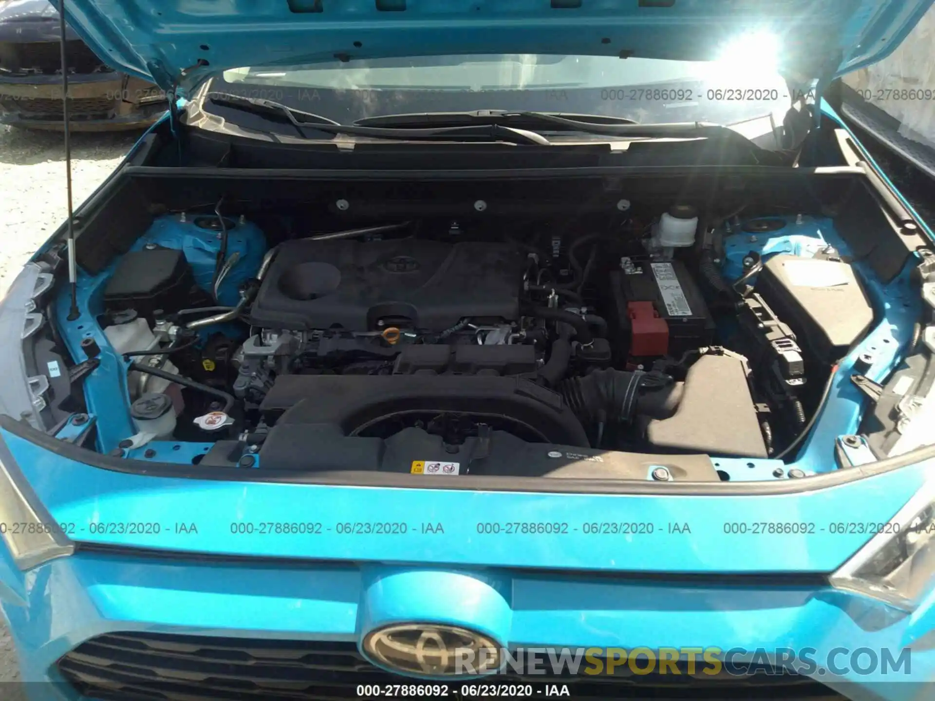 10 Фотография поврежденного автомобиля 2T3H1RFV5KW033811 TOYOTA RAV4 2019