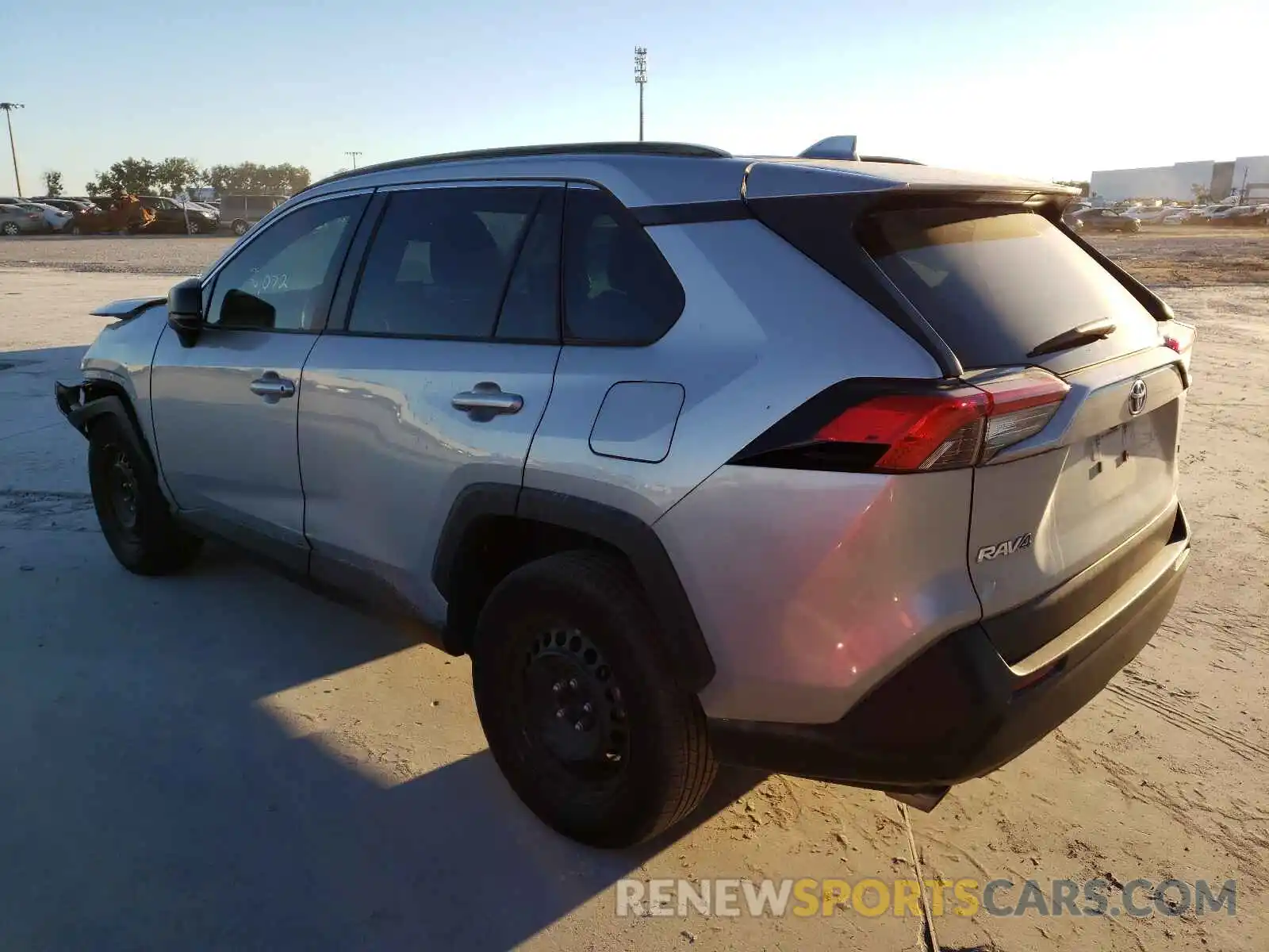 3 Photograph of a damaged car 2T3H1RFV5KW034201 TOYOTA RAV4 2019