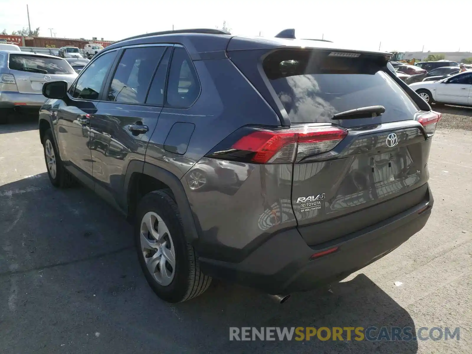 3 Photograph of a damaged car 2T3H1RFV5KW034506 TOYOTA RAV4 2019