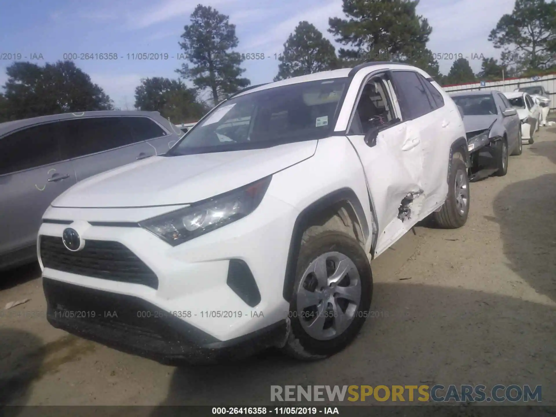 2 Фотография поврежденного автомобиля 2T3H1RFV5KW034778 TOYOTA RAV4 2019