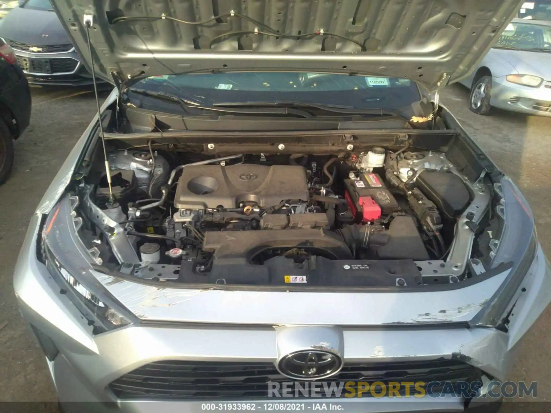 10 Фотография поврежденного автомобиля 2T3H1RFV5KW036501 TOYOTA RAV4 2019