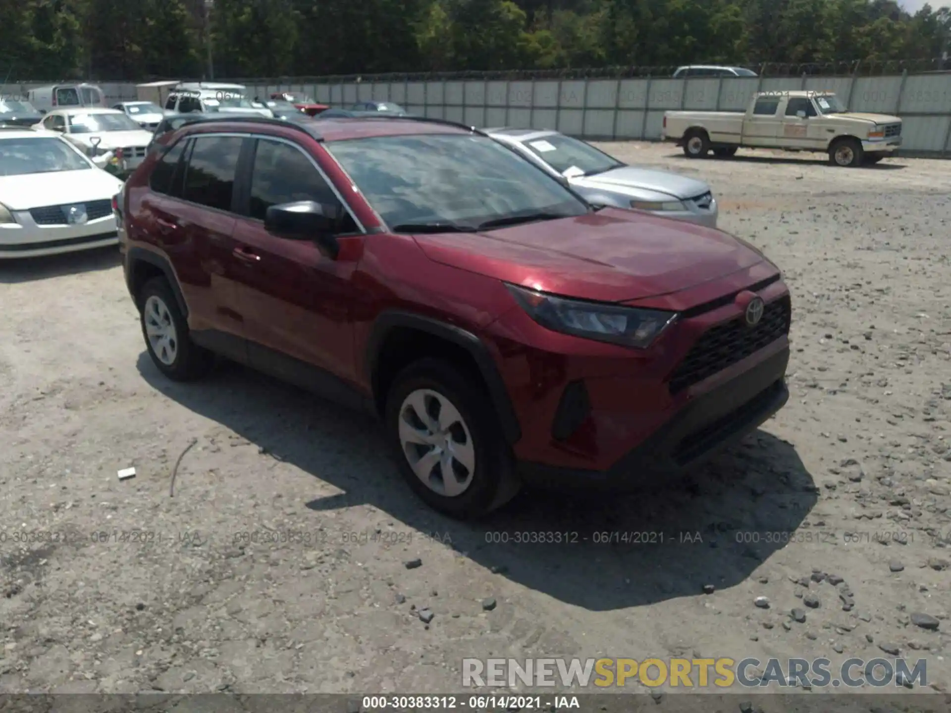 1 Photograph of a damaged car 2T3H1RFV5KW036899 TOYOTA RAV4 2019