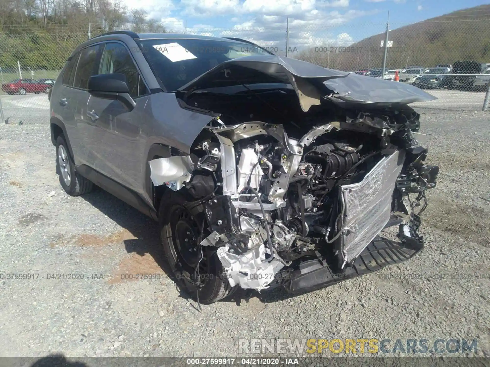 6 Photograph of a damaged car 2T3H1RFV5KW038569 TOYOTA RAV4 2019