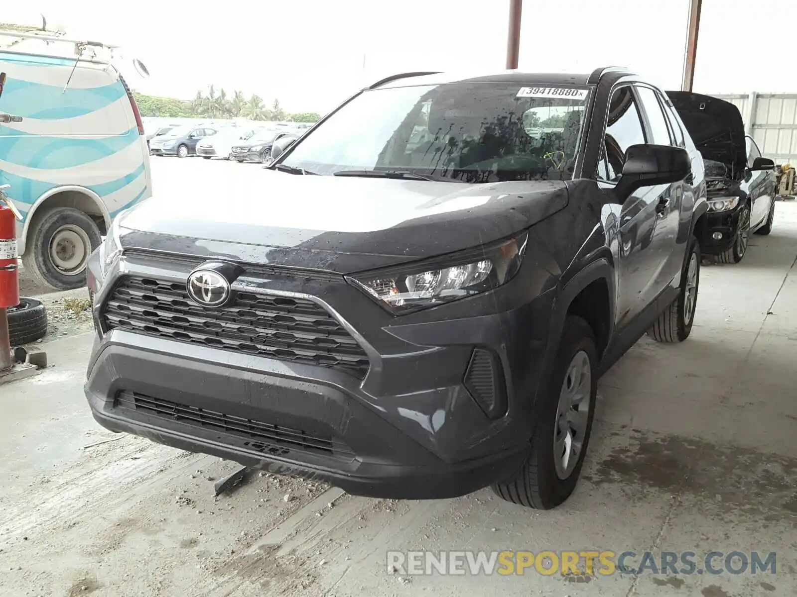 2 Фотография поврежденного автомобиля 2T3H1RFV5KW040502 TOYOTA RAV4 2019