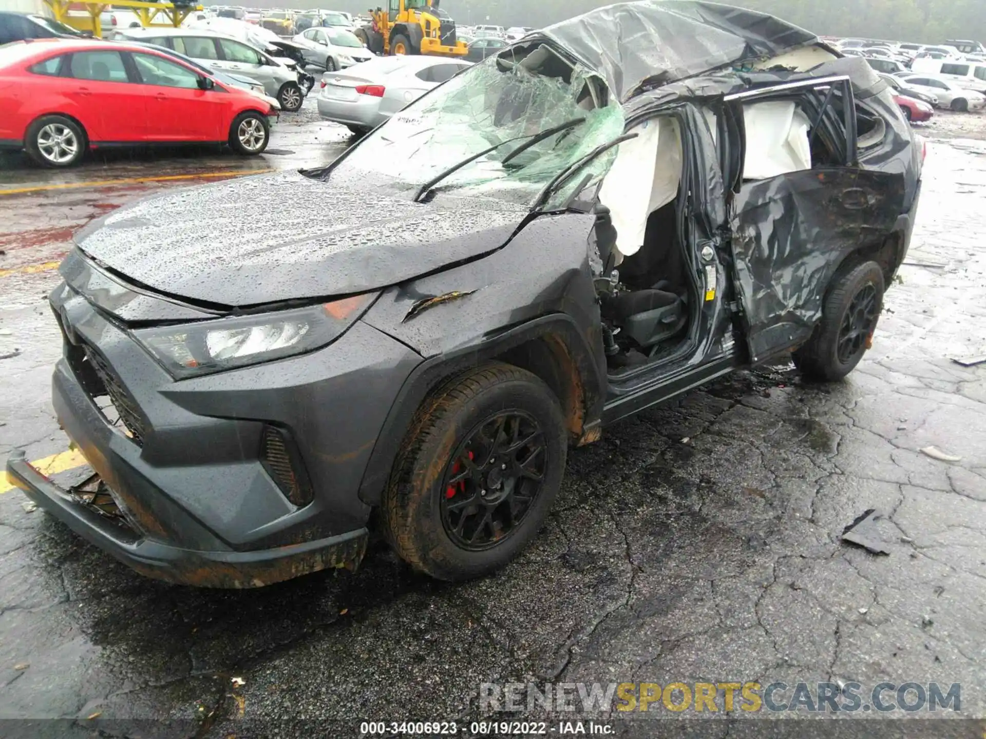 2 Photograph of a damaged car 2T3H1RFV5KW045327 TOYOTA RAV4 2019