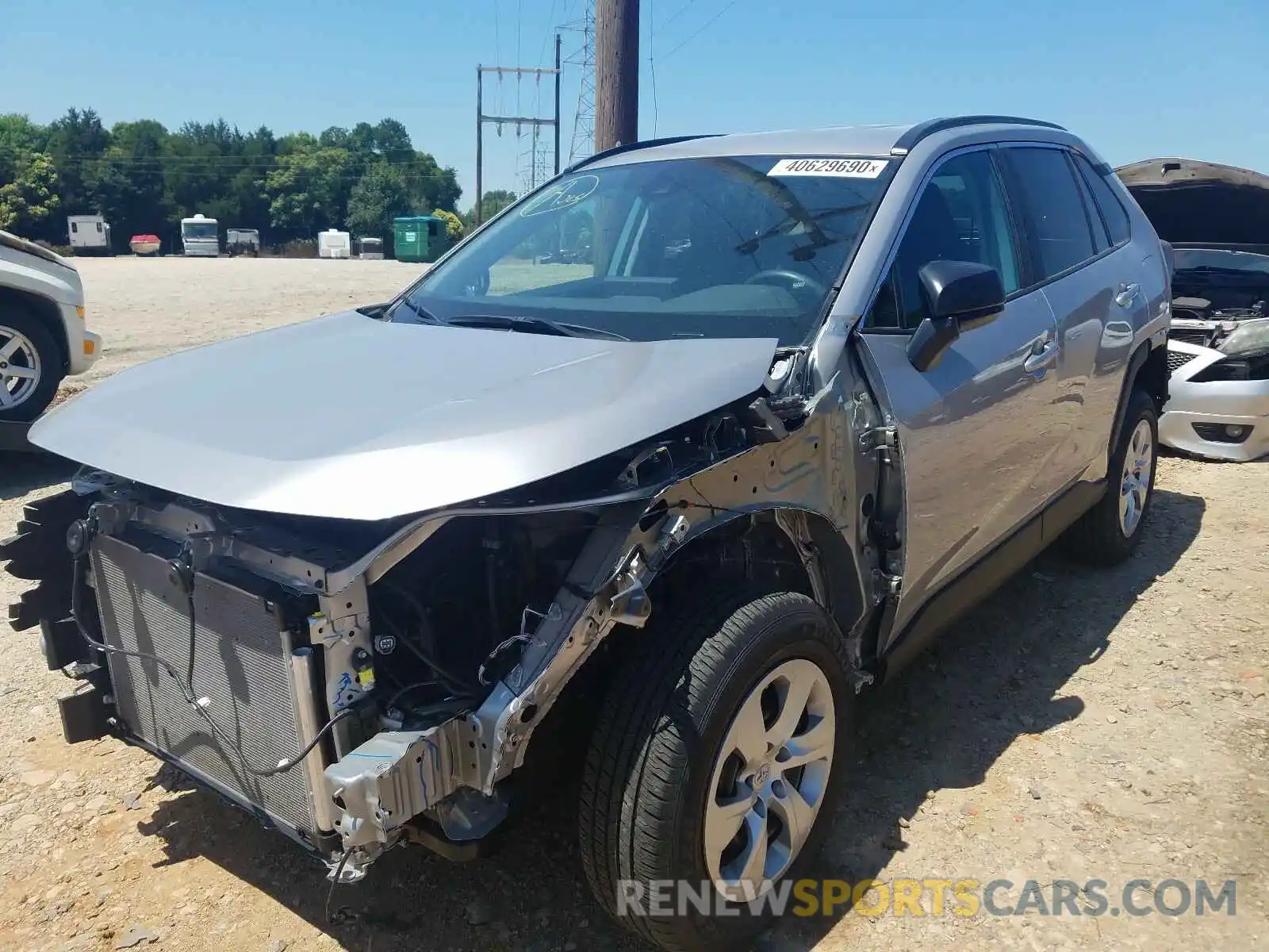 2 Photograph of a damaged car 2T3H1RFV6KC007543 TOYOTA RAV4 2019