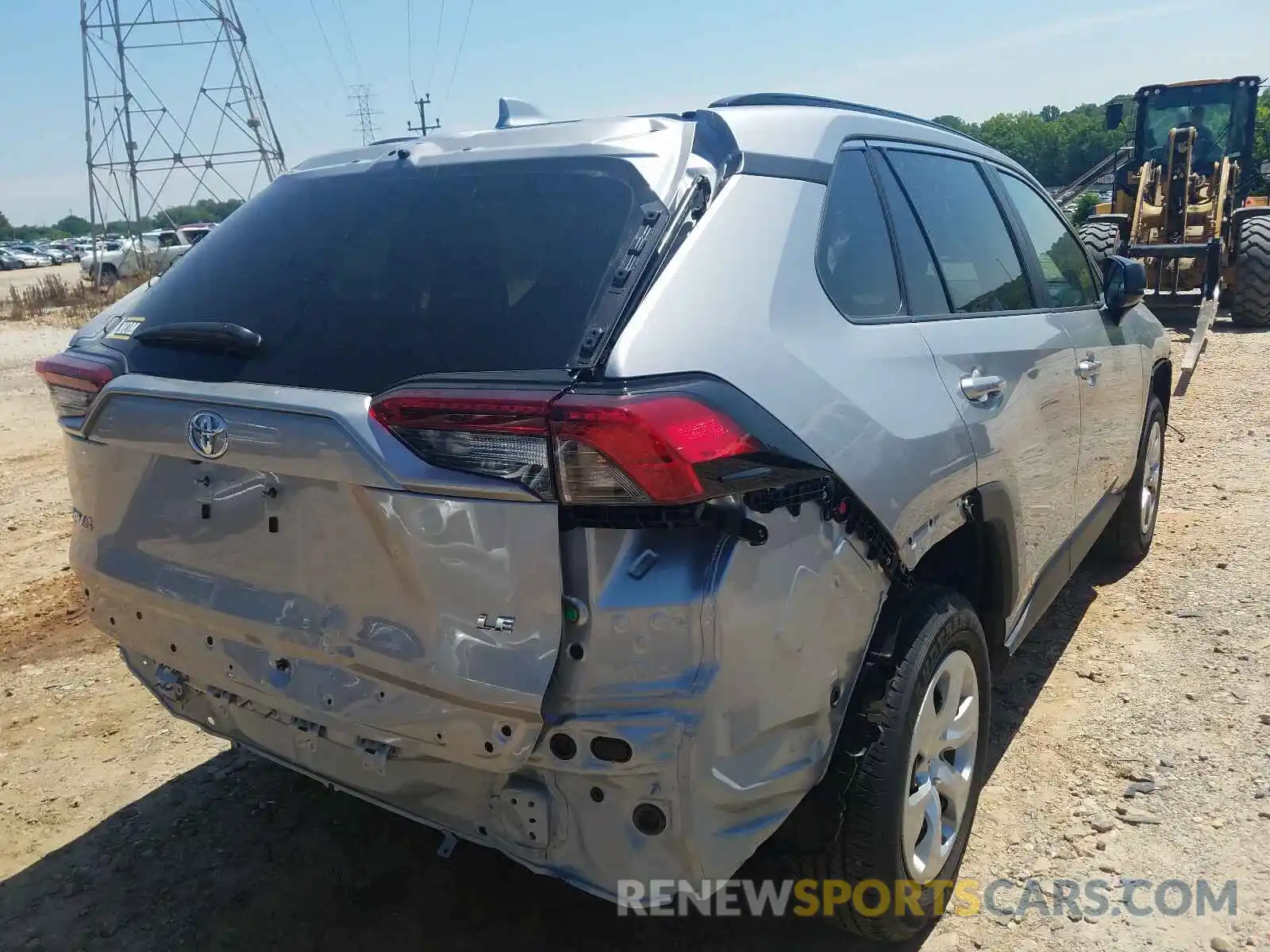 4 Photograph of a damaged car 2T3H1RFV6KC007543 TOYOTA RAV4 2019