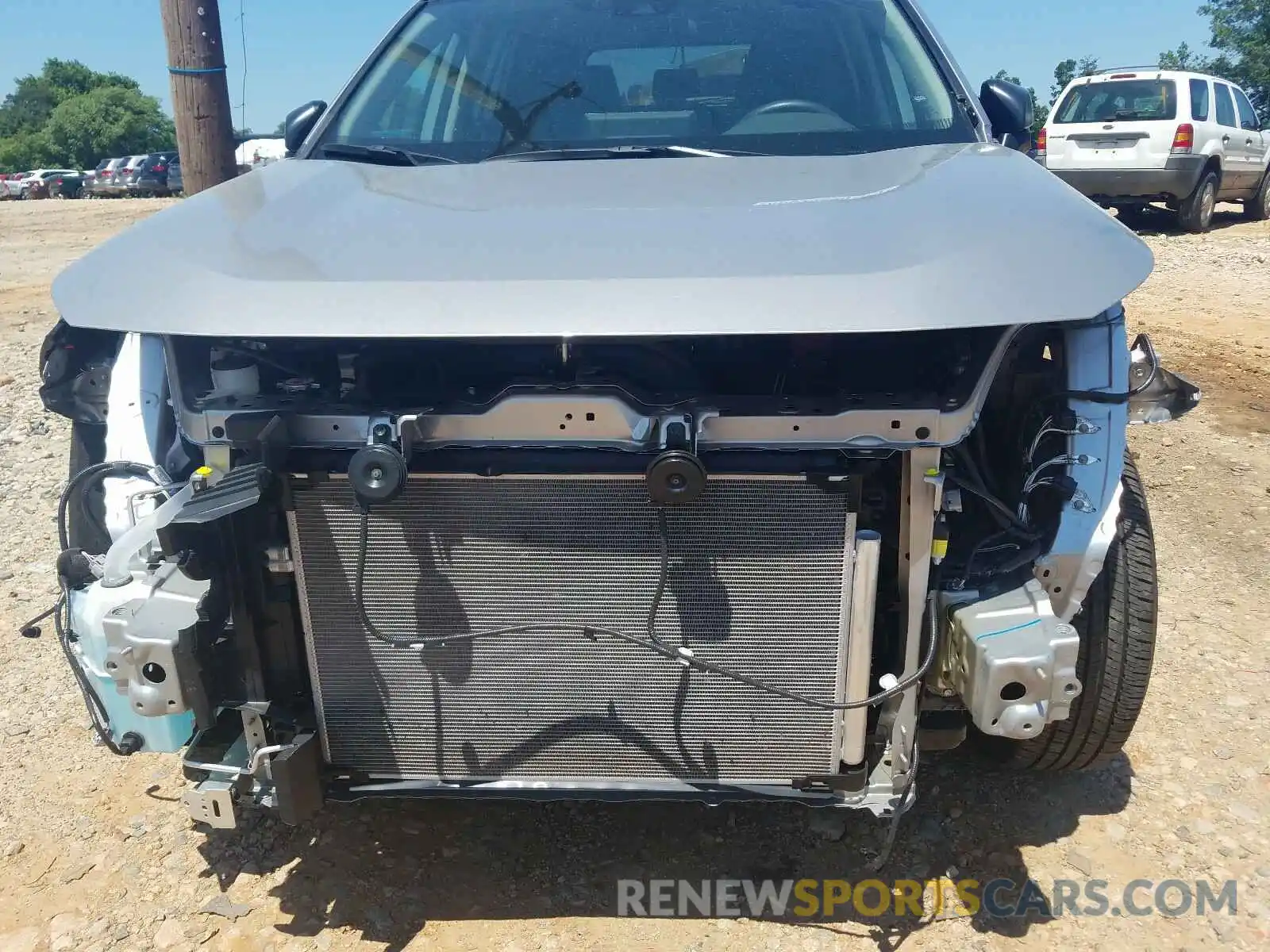 9 Photograph of a damaged car 2T3H1RFV6KC007543 TOYOTA RAV4 2019