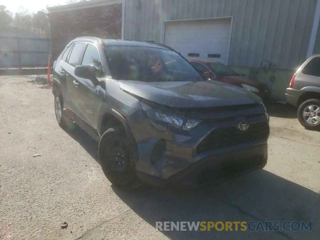 1 Фотография поврежденного автомобиля 2T3H1RFV6KC010085 TOYOTA RAV4 2019